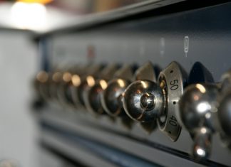 front panel of a 24 inch double wall oven
